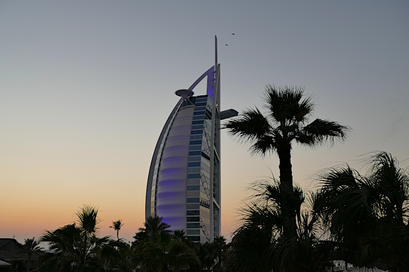 Blick von Pearl Lounge auf Burj al Arab