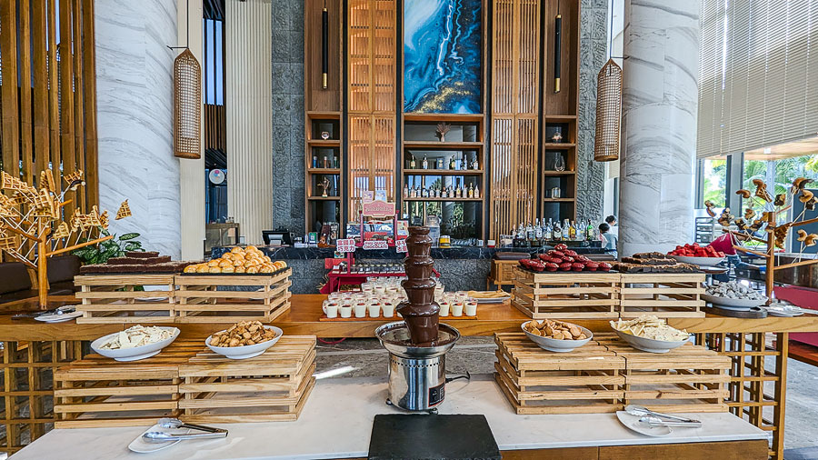 Tägliche Schokoladenstunde im Mövenpick Resort Waverly Phu Quoc