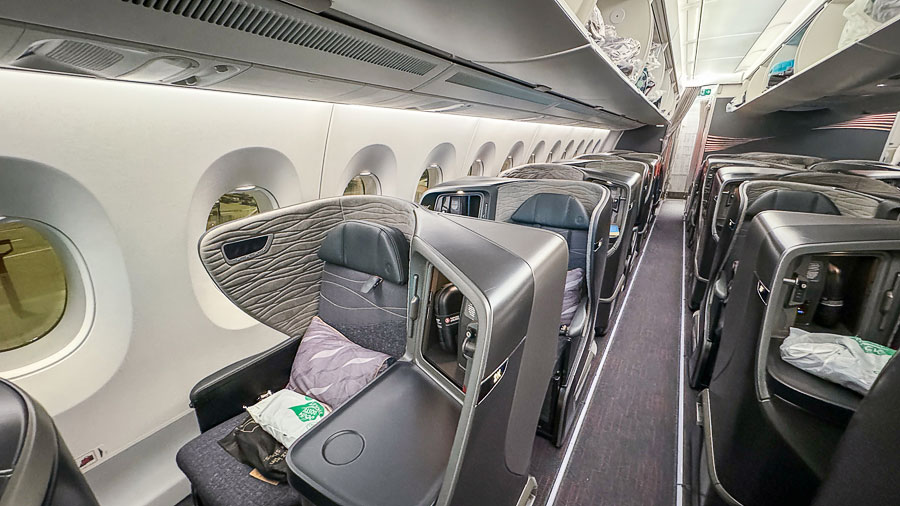 Turkish Airlines Business Class mit 1-2-1-Bestuhlung und Lieflatsitzen von Istanbul nach Saigon
